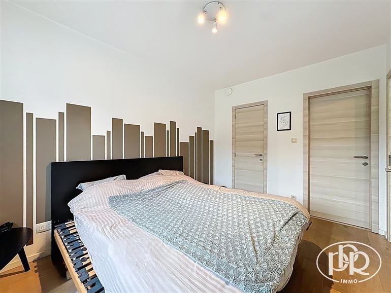 *** Signature de bail en cours *** Terrasse Sud-Ouest, Parking privatif et Cave