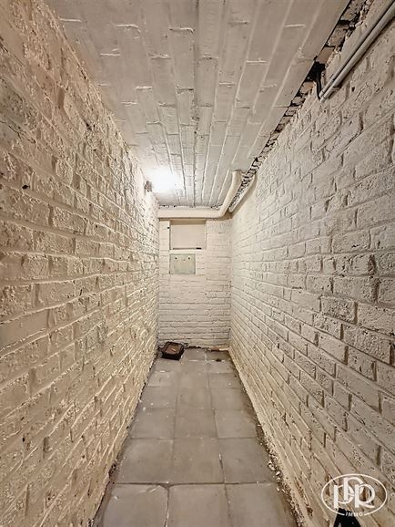 ***OFFRE ACCEPTÉE*** Rénovée en 2021, jardin sur ± 6 ares