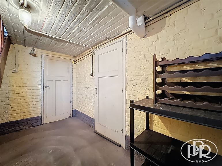 ***OFFRE ACCEPTÉE*** Rénovée en 2021, jardin sur ± 6 ares