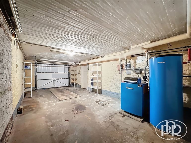 ***OFFRE ACCEPTÉE*** Rénovée en 2021, jardin sur ± 6 ares