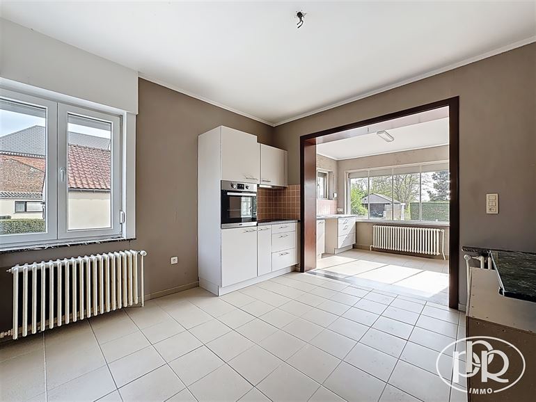 ***OFFRE ACCEPTÉE*** Rénovée en 2021, jardin sur ± 6 ares