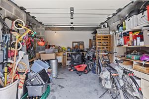 Rue résidentielle calme avec vue, double garage - LIMAL Rue résidentielle calme avec vue, double garage - LIMAL