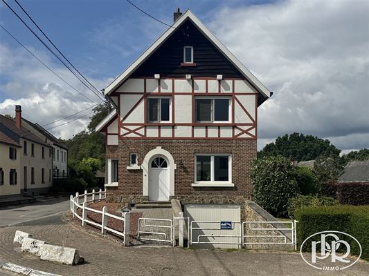 ***OFFRE ACCEPTÉE*** Rénovée en 2021, jardin sur ± 6 ares