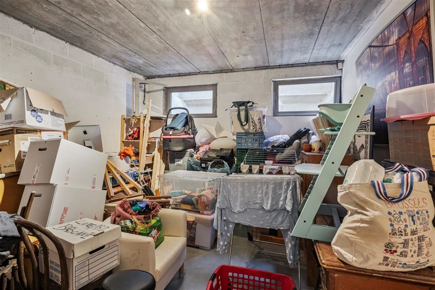 Rue résidentielle calme avec vue, double garage