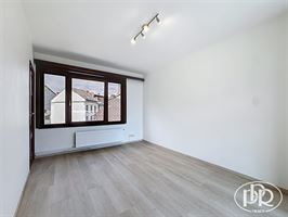 *** Signature de bail en cours *** Rénové, nettoyage communs + entretien chaudière inclus dans loyer - WAVRE *** Signature de bail en cours *** Rénové, nettoyage communs + entretien chaudière inclus dans loyer - WAVRE