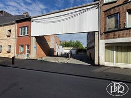 Accès sécurisé, en centre-ville - WAVRE Accès sécurisé, en centre-ville - WAVRE