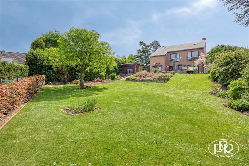 *** OFFRE ACCEPTÉE *** Quartier résidentiel paisible et recherché