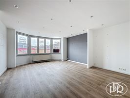 Moderne, parking, visibilité - WAVRE Moderne, parking, visibilité - WAVRE