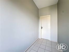 ***SIGNATURE DE BAIL EN COURS*** RÉNOVÉ ! Bureau + Cave privative et machine à laver  - WAVRE