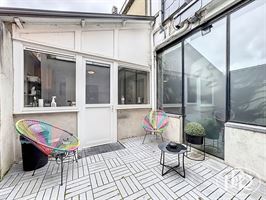 Moderne, parking, visibilité - WAVRE Moderne, parking, visibilité - WAVRE