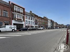 Moderne, parking, visibilité - WAVRE Moderne, parking, visibilité - WAVRE