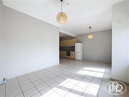 ***SIGNATURE DE BAIL EN COURS*** RÉNOVÉ ! Bureau + Cave privative et machine à laver  - WAVRE