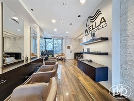 Moderne, parking, visibilité - WAVRE Moderne, parking, visibilité - WAVRE