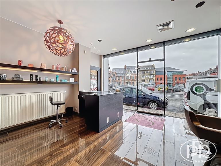 Moderne, parking, visibilité