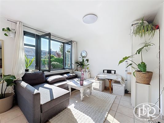 Studio de ± 33m² aux Bruyères au lac de LLN