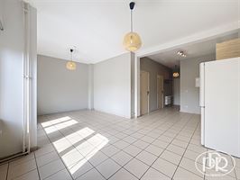 ***SIGNATURE DE BAIL EN COURS*** RÉNOVÉ ! Bureau + Cave privative et machine à laver  - WAVRE