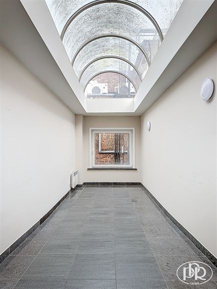 1er étage centre ville, parking face à l'immeuble