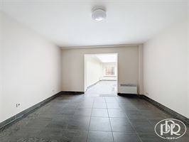 1er étage centre ville, parking face à l'immeuble - WAVRE 1er étage centre ville, parking face à l'immeuble - WAVRE