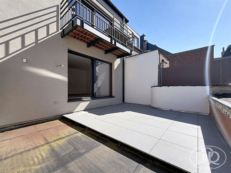 *** OFFRE ACCEPTÉE*** Élec. CONFORME, terrasse 10 m², frais à 3%