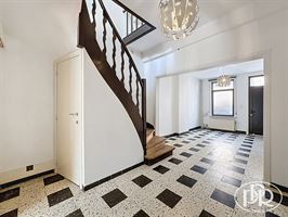 *** SIGNATURE DE BAIL EN COURS *** Jardin SUD de ± 100 m² avec dépendance - WAVRE