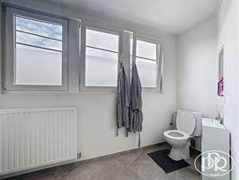 *** SIGNATURE DE BAIL EN COURS *** Centre-ville - Appartement duplex + cave - WAVRE *** SIGNATURE DE BAIL EN COURS *** Centre-ville - Appartement duplex + cave - WAVRE