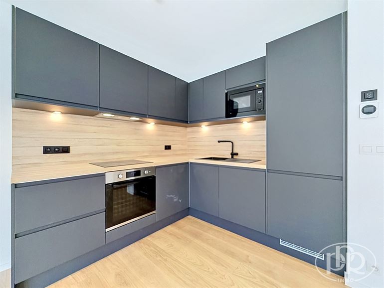 *** OFFRE ACCEPTÉE*** Élec. CONFORME, terrasse 10 m², frais à 3%