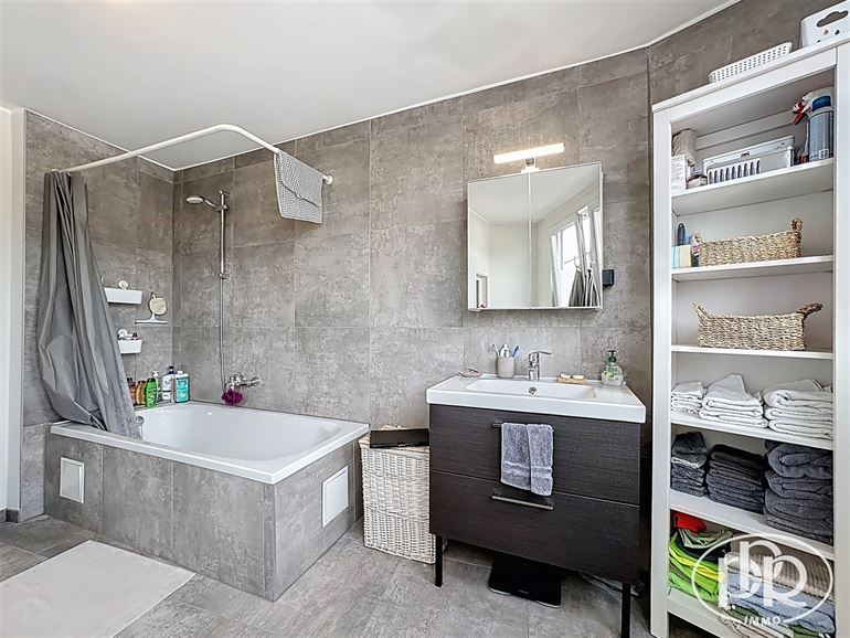 *** SIGNATURE DE BAIL EN COURS *** Centre-ville - Appartement duplex + cave