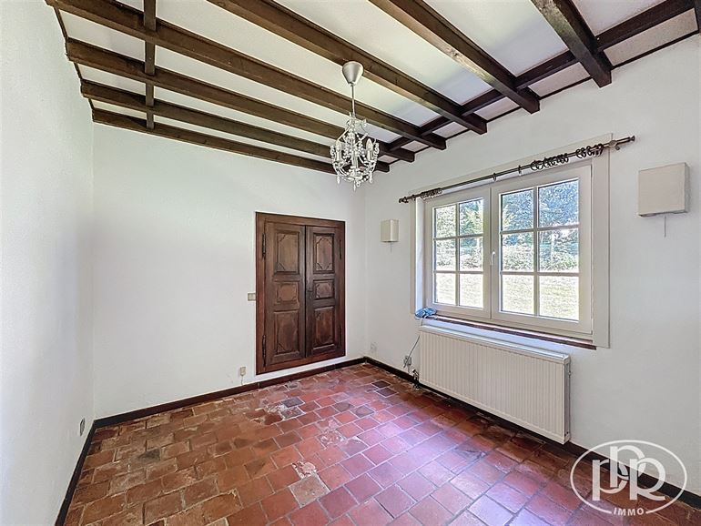 *** LOUÉ *** Situation exceptionnelle en terrain de fond