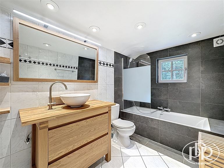 Élec. CONFORME, piscine chauffée, calme