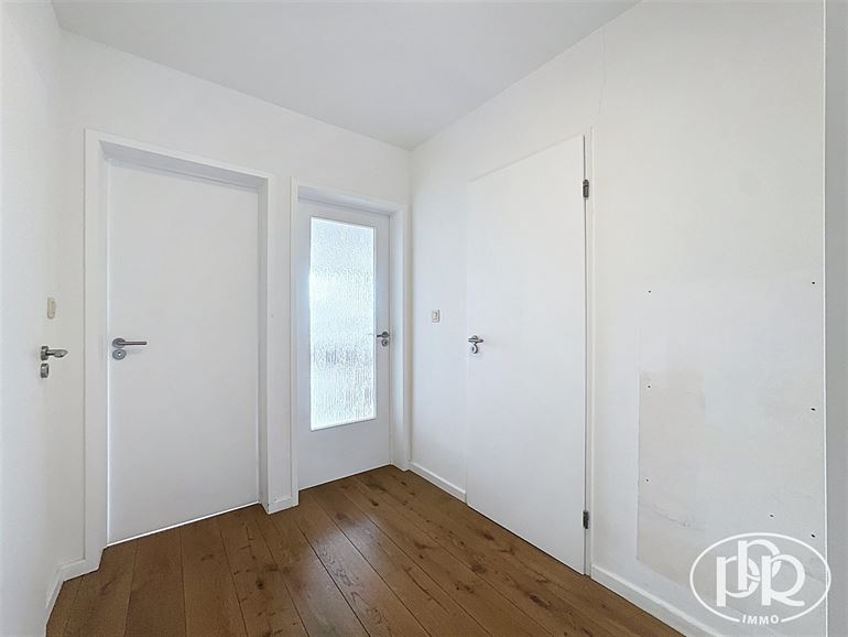 *** OFFRE ACCEPTÉE *** Rénové – Terrasse 9 m² – Cave privative