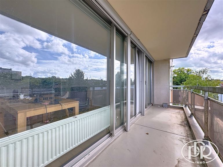 *** OFFRE ACCEPTÉE *** Rénové – Terrasse 9 m² – Cave privative
