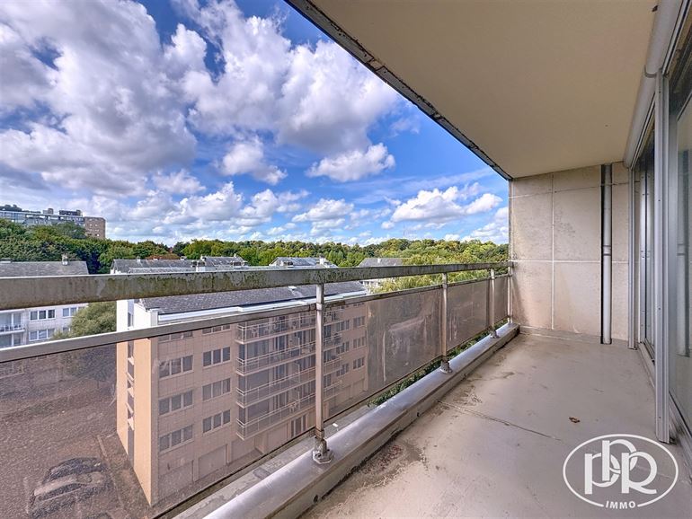*** OFFRE ACCEPTÉE *** Rénové – Terrasse 9 m² – Cave privative