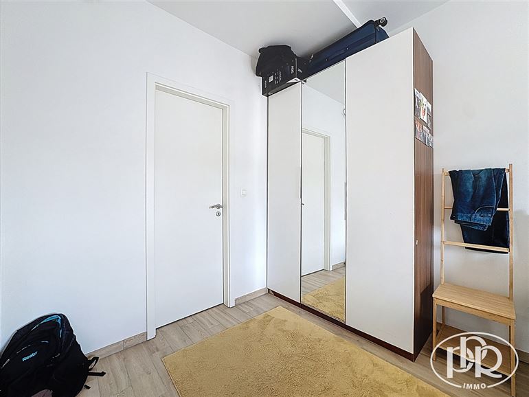 Courbevoie - Parking privatif