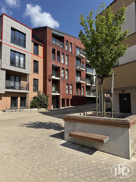 *** LOUÉ *** Courbevoie - Parking privatif