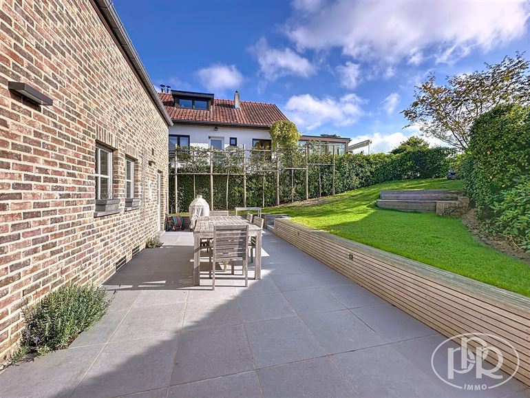 *** LOUÉE *** Quartier recherché à 5 min à pied de la gare