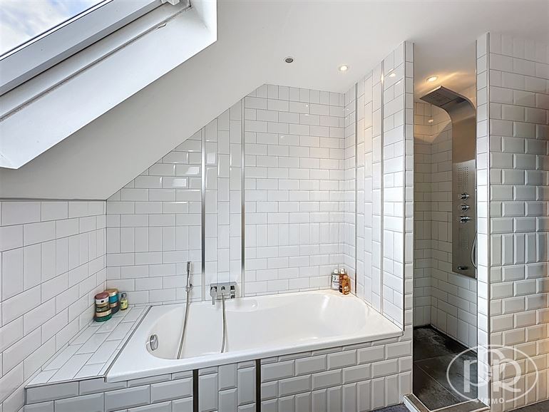 *** LOUÉE *** Quartier recherché à 5 min à pied de la gare