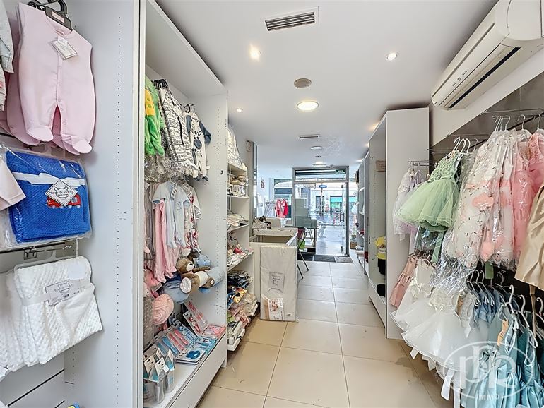 Visibilité optimale,  rue principale centre-ville