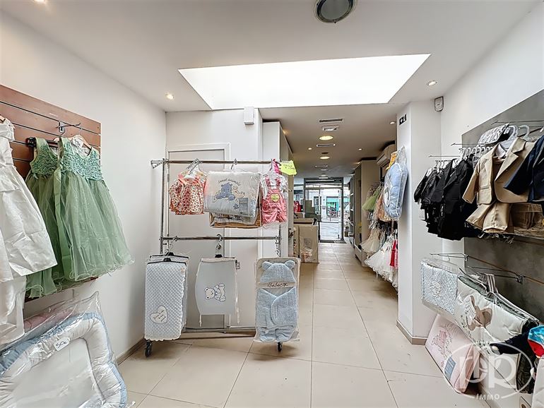 Visibilité optimale,  rue principale centre-ville