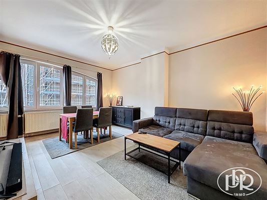 APPARTEMENT 1 chambre de ± 50 m² situé au cœur du centre ville.