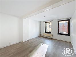 *** SIGNATURE DE BAIL EN COURS *** Jardin SUD de ± 100 m² avec dépendance - WAVRE