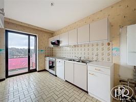 Parking privatif, cave et 2 terrasses arrière - WAVRE Parking privatif, cave et 2 terrasses arrière - WAVRE