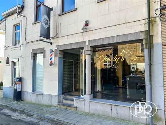 53 m² en 25 m² appartementen en/of commerciële ruimte met aparte ingangen.