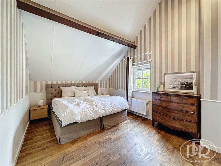 *** LOUÉE *** Quartier recherché à 5 min à pied de la gare