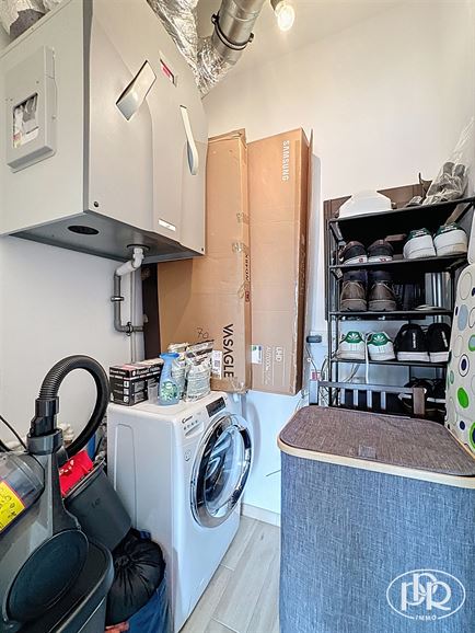 *** LOUÉ *** Courbevoie - Parking privatif