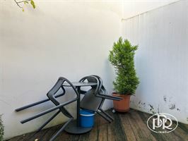 Poss. appartement + commerce - WAVRE