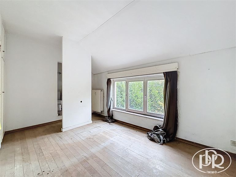 *** SOUS-OFFRE *** Carport, jardin et terrasse SUD