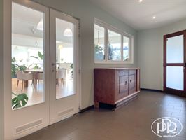 Mixte Entrepôts & Bureaux en RDC ! Proche centre-ville - WAVRE Mixte Entrepôts & Bureaux en RDC ! Proche centre-ville - WAVRE