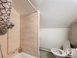 Immeuble 4 unités (3 apparts. + jardin + 1 commerce) - WAVRE