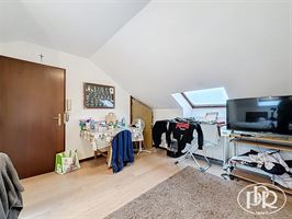 Immeuble 4 unités (3 apparts. + jardin + 1 commerce) - WAVRE