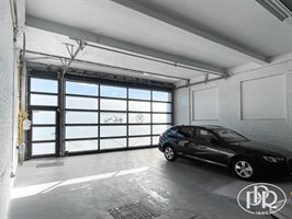 Mixte Entrepôts & Bureaux en RDC ! Proche centre-ville - WAVRE Mixte Entrepôts & Bureaux en RDC ! Proche centre-ville - WAVRE